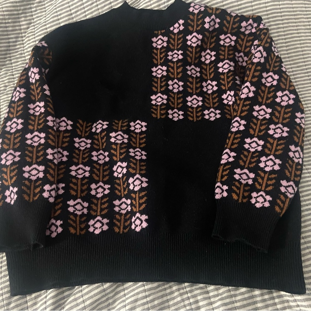 Sweater and pant set !